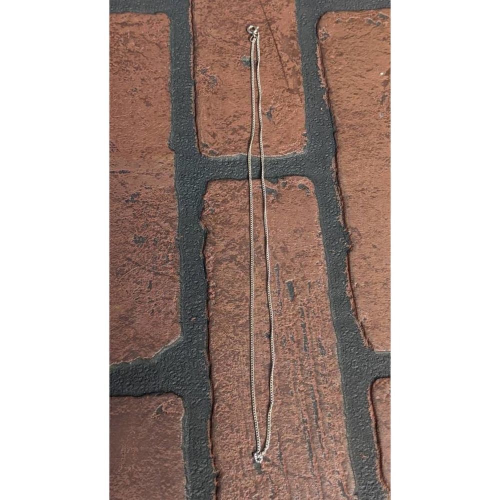 9 Inch Sterling Silver Chain Marked Clasp Vintage 2.5 Grams‎